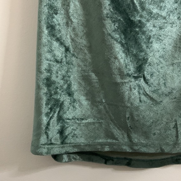 FREE PEOPLE All Night Velvet Tunic Strappy Tank Top Green - Picture 11 of 12